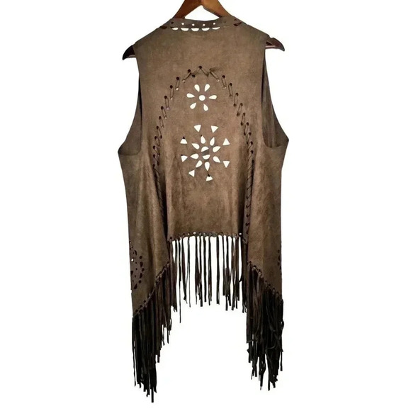 Vintage Style Brown Faux Suede Vest With Fringe & Laser Cut Design - Picture 2 of 6